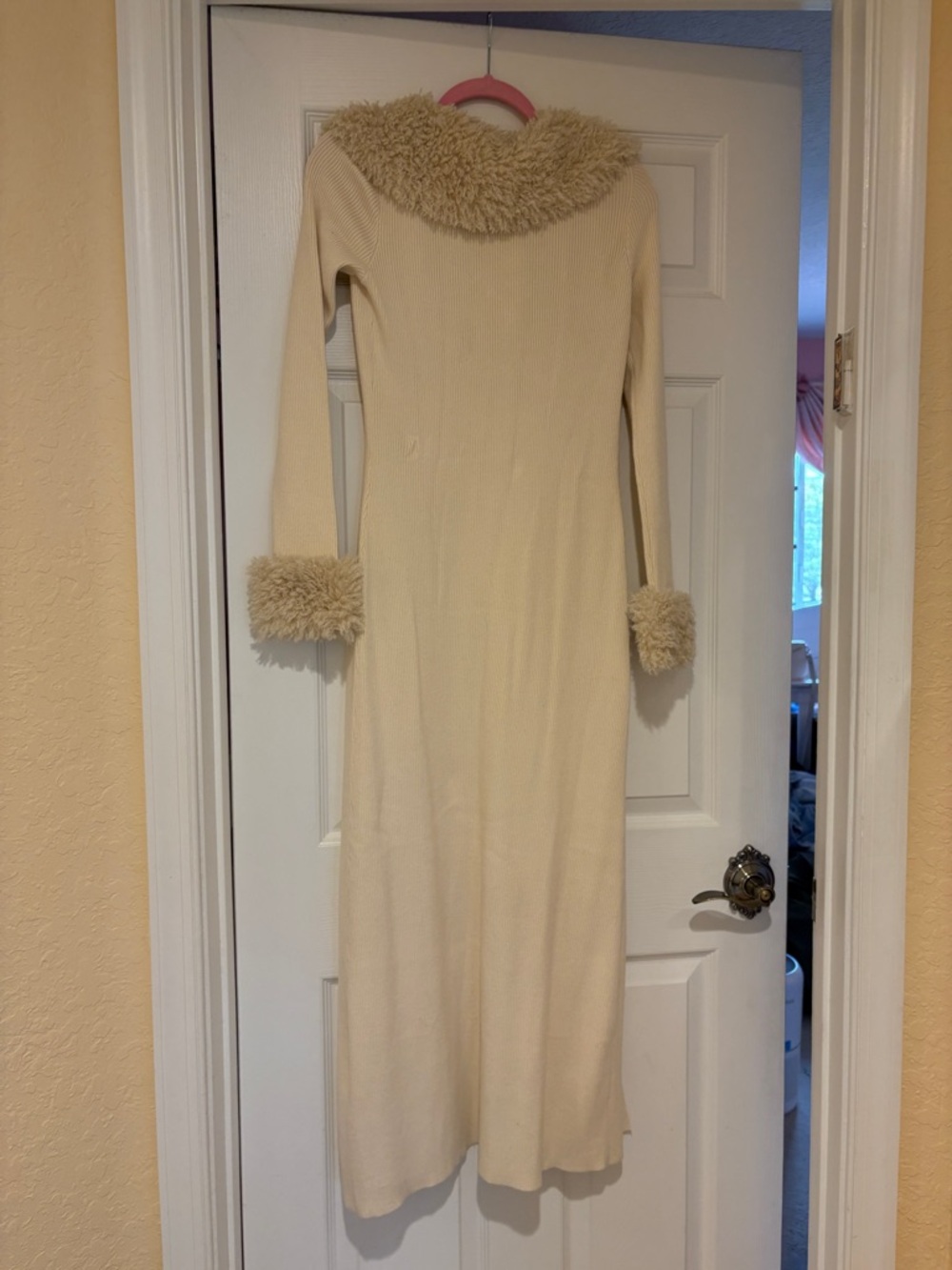 Bershka Cream Teddy-Trim Long Cardigan NWT - Picture 9 of 9